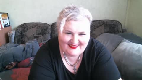 Snapshot of lanacat555 chatting on March 11, 1:45 pm lanacat555 online show from March 11, 1:45 pm