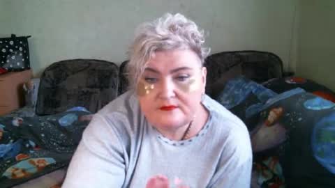 Snapshot of lanacat555 chatting on September 30, 12:15 pm lanacat555 online show from September 30, 12:15 pm
