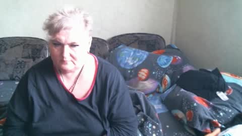 lanacat555 online show from April 18, 6:26 am