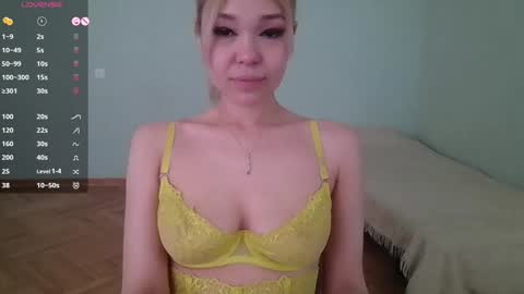 LanaDreamX online show from January 13, 10:14 am