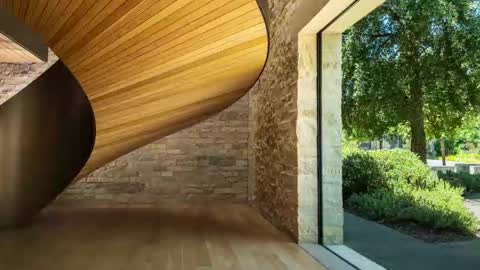 Lana online show from October 11, 2:00 pm