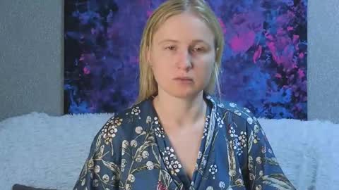 LanaviSmith online show from December 1, 6:11 am