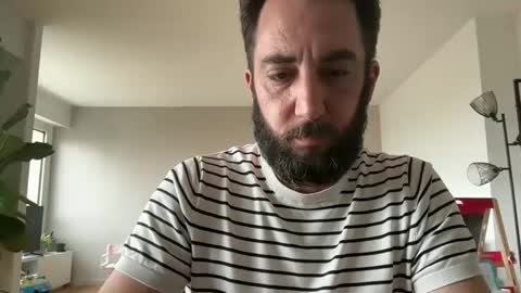 Lanimal online show from April 2, 12:01 pm