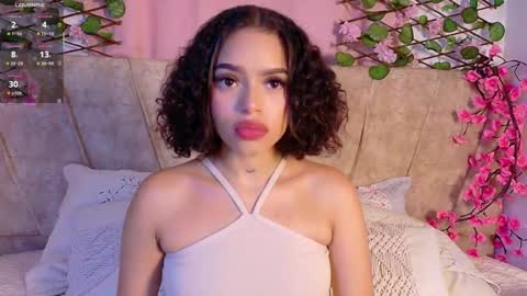 Lara Gill online show from January 12, 7:54 pm