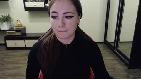 Laralianna online show from September 16, 1:46 pm