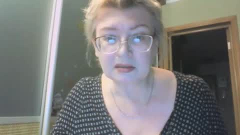 Snapshot of laramrs chatting on September 24, 5:30 pm laramrs online show from September 24, 5:30 pm
