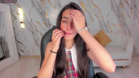 Snapshot of larisasmirnov chatting on September 9, 4:23 am Larisa Smirnov online show from September 9, 4:23 am