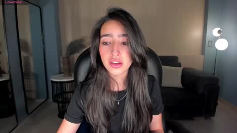 Snapshot of larisasmirnov chatting on September 19, 4:27 am Larisa Smirnov online show from September 19, 4:27 am