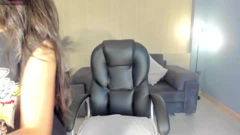 Snapshot of larisasmirnov chatting on September 16, 4:15 am Larisa Smirnov online show from September 16, 4:15 am
