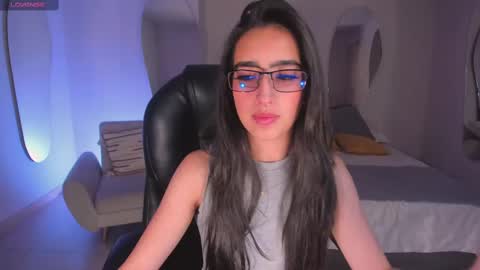 Snapshot of larisasmirnov chatting on October 10, 3:56 am Larisa Smirnov online show from October 10, 3:56 am