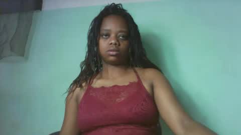 larissa645771 online show from October 4, 12:14 pm