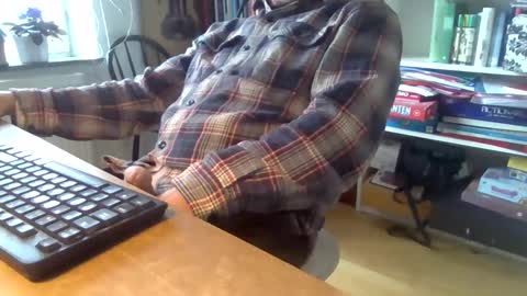 Snapshot of larsafree6 chatting on October 19, 11:04 am larsafree6 online show from October 19, 11:04 am