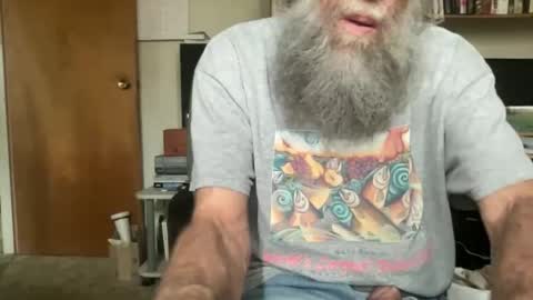 chris online show from April 26, 7:55 pm