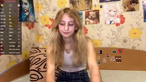 Amelia online show from November 3, 3:46 pm