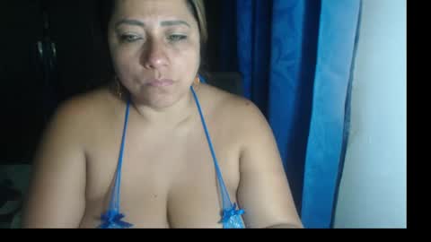 Snapshot of latin_big_boobs chatting on September 14, 4:15 am latin_big_boobs online show from September 14, 4:15 am