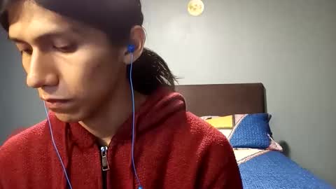 Snapshot of latin_shado chatting on October 15, 8:48 am Shado online show from October 15, 8:48 am