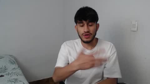 camilo online show from December 16, 12:59 am