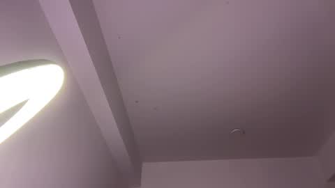 Hi -  online show from February 7, 7:29 am