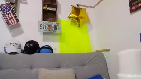 Snapshot of latinmartin254 chatting on October 18, 2:05 am latinmartin254 online show from October 18, 2:05 am