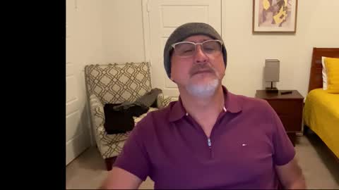 QS - INDEPENDENT MODEL online show from January 8, 5:02 am