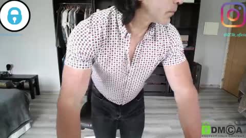 sam online show from April 6, 12:50 pm