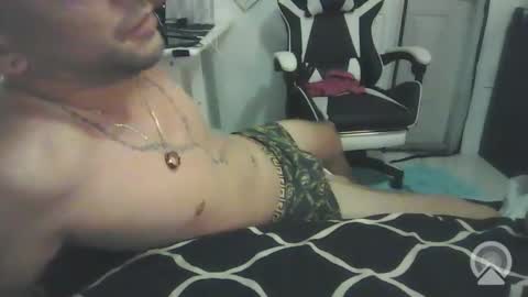 latinofum online show from April 3, 12:28 am