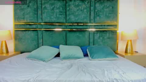 LEANDRO online show from February 13, 2:31 pm