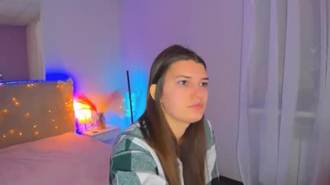 Laura online show from February 3, 6:22 am