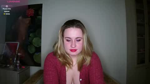 Laura  Nelson online show from February 19, 10:20 pm