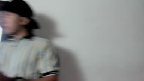 laura_and_kevin online show from February 20, 8:44 pm