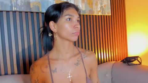 Laura online show from February 17, 12:15 pm