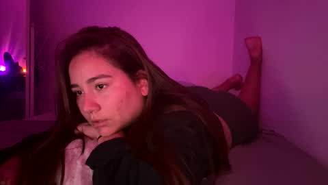 laura online show from March 6, 3:16 am