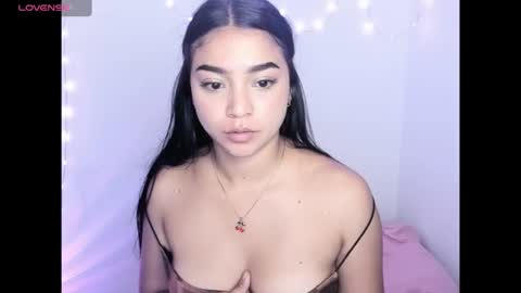 lauaa cutee online show from March 3, 2:29 am