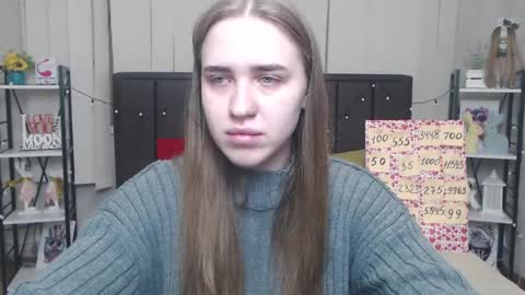 LauraHlot online show from October 9, 5:46 am