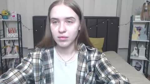 LauraHlot online show from September 17, 6:44 pm