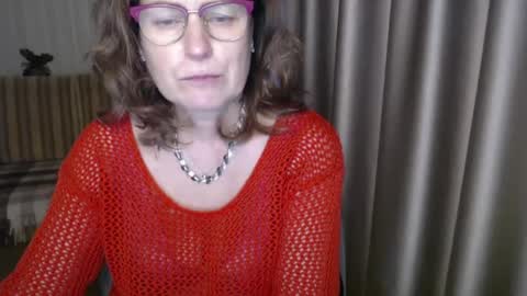 Snapshot of lauraoven1 chatting on March 9, 3:16 pm Lauraoven1 online show from March 9, 3:16 pm