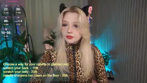  Laura  online show from September 17, 6:17 am