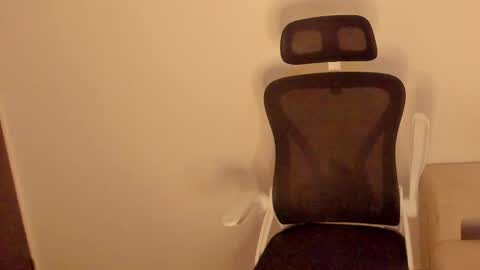 Laureent online show from February 24, 4:37 am