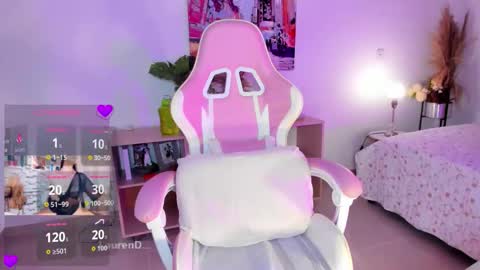 MissLauren online show from February 23, 11:40 pm