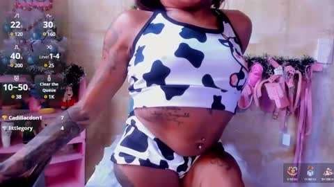 Lauren online show from January 3, 9:36 pm