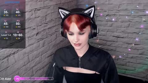 Snapshot of lauren_raquel chatting on February 8, 6:55 pm Eva online show from February 8, 6:55 pm