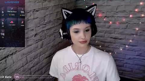 Eva online show from October 22, 4:08 pm