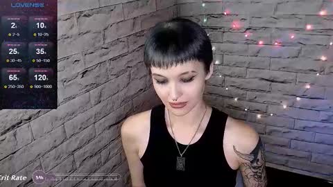Snapshot of lauren_raquel chatting on September 10, 5:47 pm Eva online show from September 10, 5:47 pm