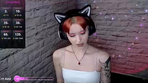 Snapshot of lauren_raquel chatting on February 25, 6:44 pm Eva online show from February 25, 6:44 pm