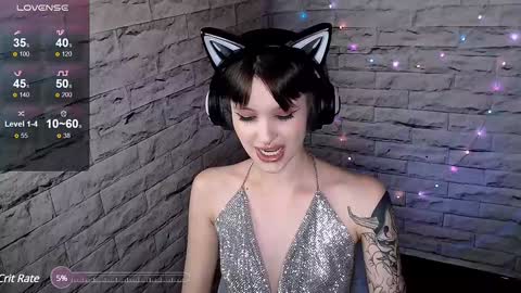 Snapshot of lauren_raquel chatting on January 26, 8:13 pm Eva online show from January 26, 8:13 pm