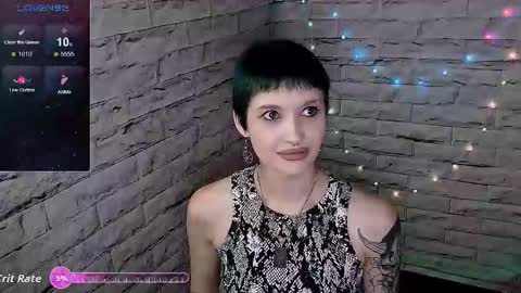 Snapshot of lauren_raquel chatting on October 20, 12:54 pm Eva online show from October 20, 12:54 pm
