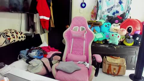 SF online show from February 8, 9:36 pm