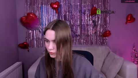 Laure online show from February 17, 2:38 pm