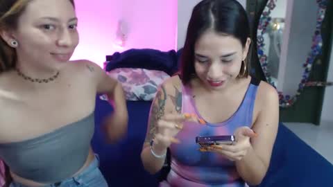 Snapshot of laurenphillipsx chatting on September 29, 9:14 pm Lauren online show from September 29, 9:14 pm
