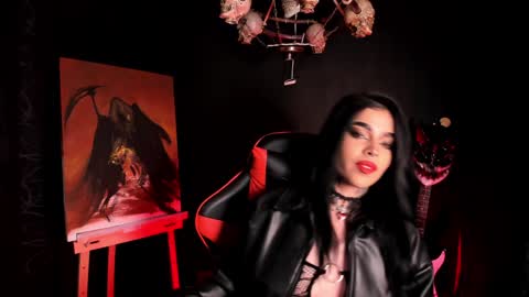 Snapshot of laurenrousexx chatting on February 1, 1:02 am LAUREN INDEPENDENT MODEL HELP ME REACH 100 LIKES PLS online show from February 1, 1:02 am